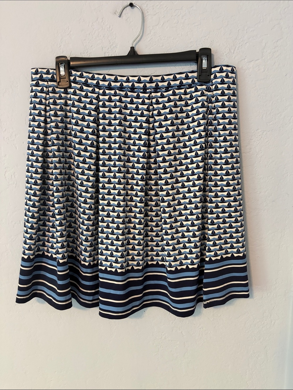 Max Studio A-line Navy and White Patterned Women's Skirt